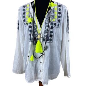 Beautiful Stories Womens Cotton Embroidered Blouse and Matching Necklaces Size L